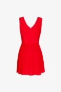 rochie mini de culoare roșu